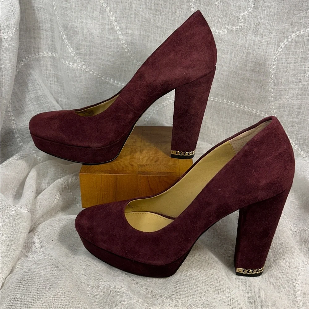 Michael Michael Kors elegant classic pump heels